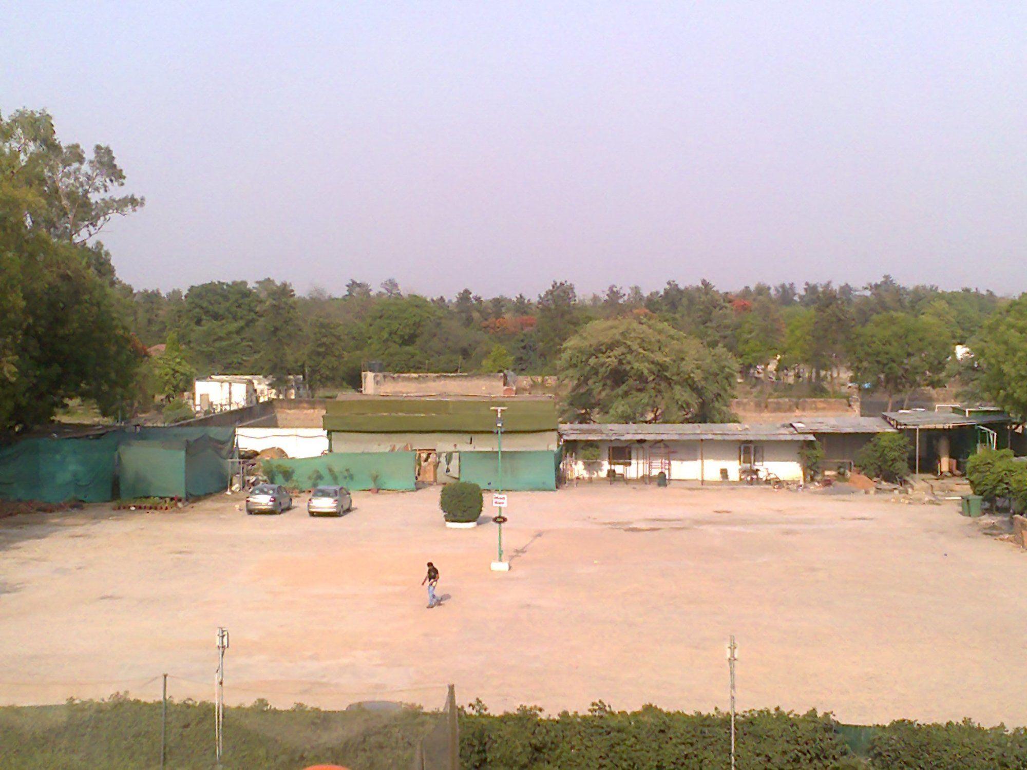 Country & By Radisson, Delhi Satbari Station touristique 4*