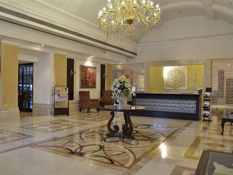 Country & By Radisson, Delhi Satbari Station touristique 4*
