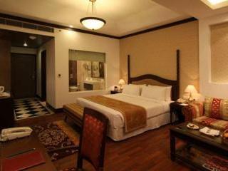 Country & By Radisson, Delhi Satbari Station touristique 4*