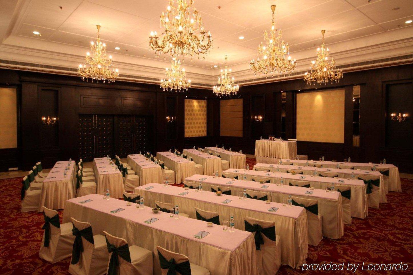 Station touristique Country & By Radisson, Delhi Satbari New Delhi