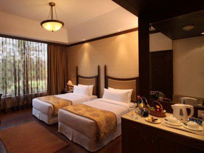 Country & By Radisson, Delhi Satbari Station touristique 4*